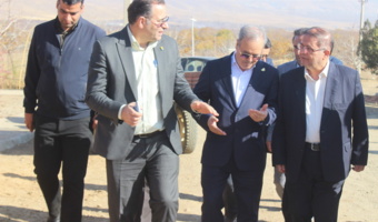 بازدید معاون وزیر جهاد کشاورزی و رییس سازمان تات از اراضی ایستگاه تحقیقاتی گردوی کرزان در شهرستان تویسرکان