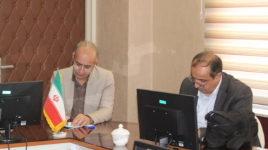 بازدید رئیس موسسه تحقیقات خاک و آب کشور و هیات همراه از مرکز تحقیقات همدان